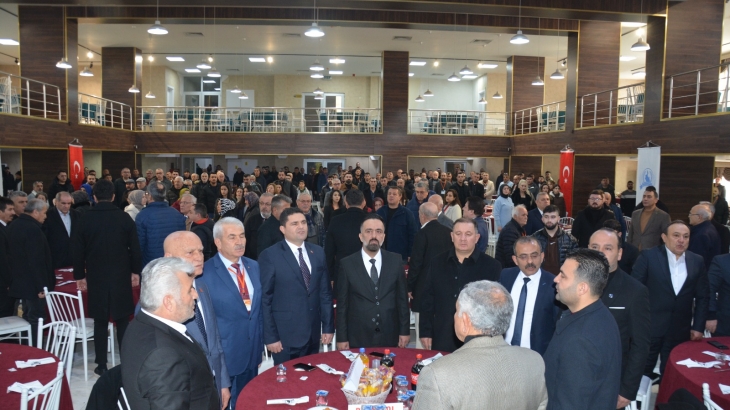 Belediye Başkanımız Mustafa Koçak, Esnaf ve Sanatkârlar Odası Genel Kurulu’na katıldı