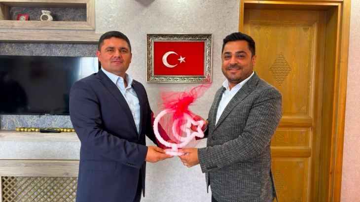 Belediye Başkanımız Mustafa Koçak, Ağaçören Belediye Başkanı Kemal Salman’a iade-i ziyarette bulundu