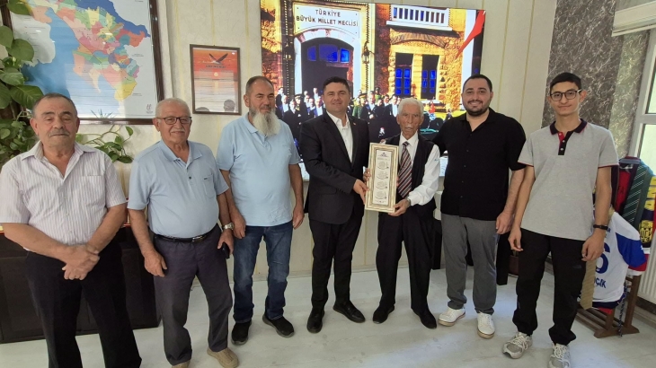 Cumhuriyet Mahallemizde bulunan Nihat-Ayşe Öztürk Camii cemaatinden ziyaret