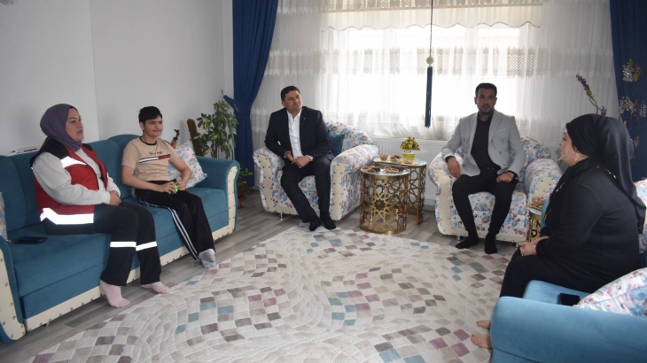 Engelli vatandaşlarımızı ziyaret ederek gönül birlikteliğinde bulunduk