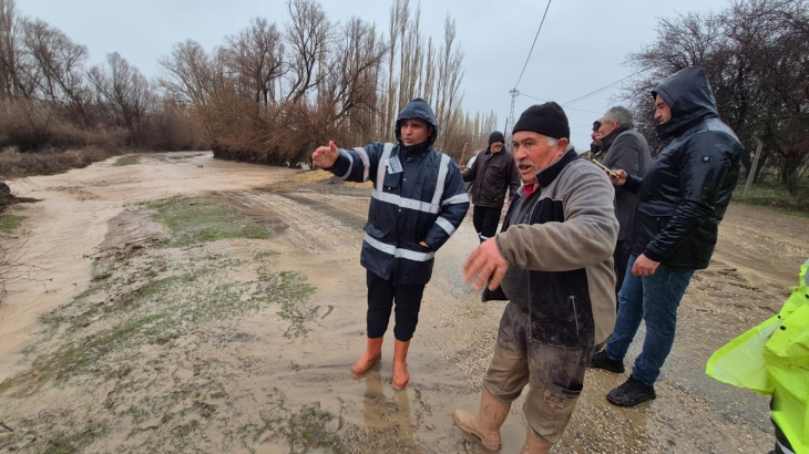 Selden zarar gören vatandaşlarımıza geçmiş olsun dileklerimizi ilettik