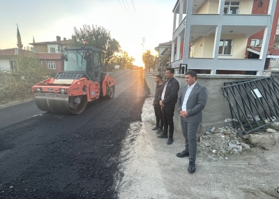 Akseki Mahallemizde asfalt çalışmasını halkımızla birlikte izledik